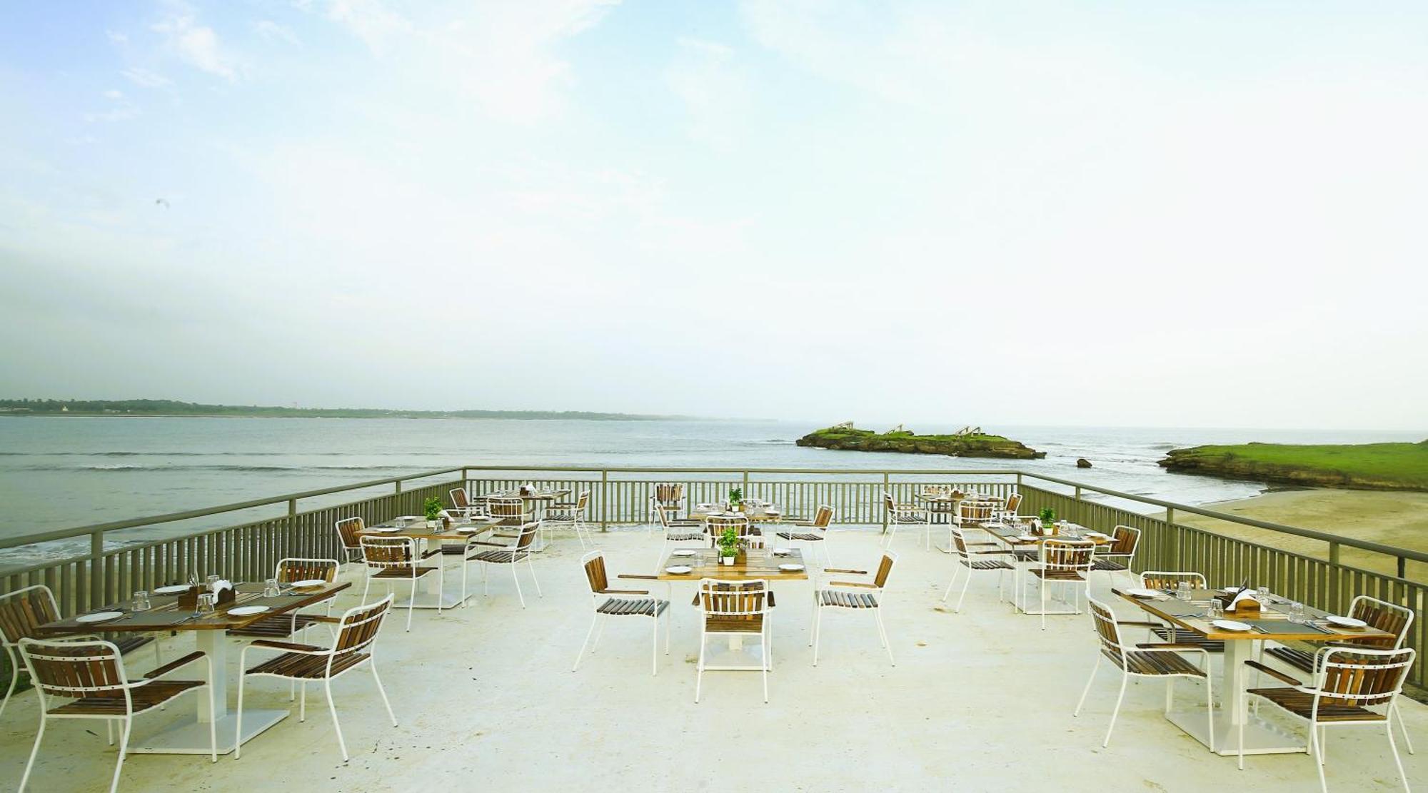 Kamnath Zinc Journey By The Fern, Diu Hotel Exterior photo
