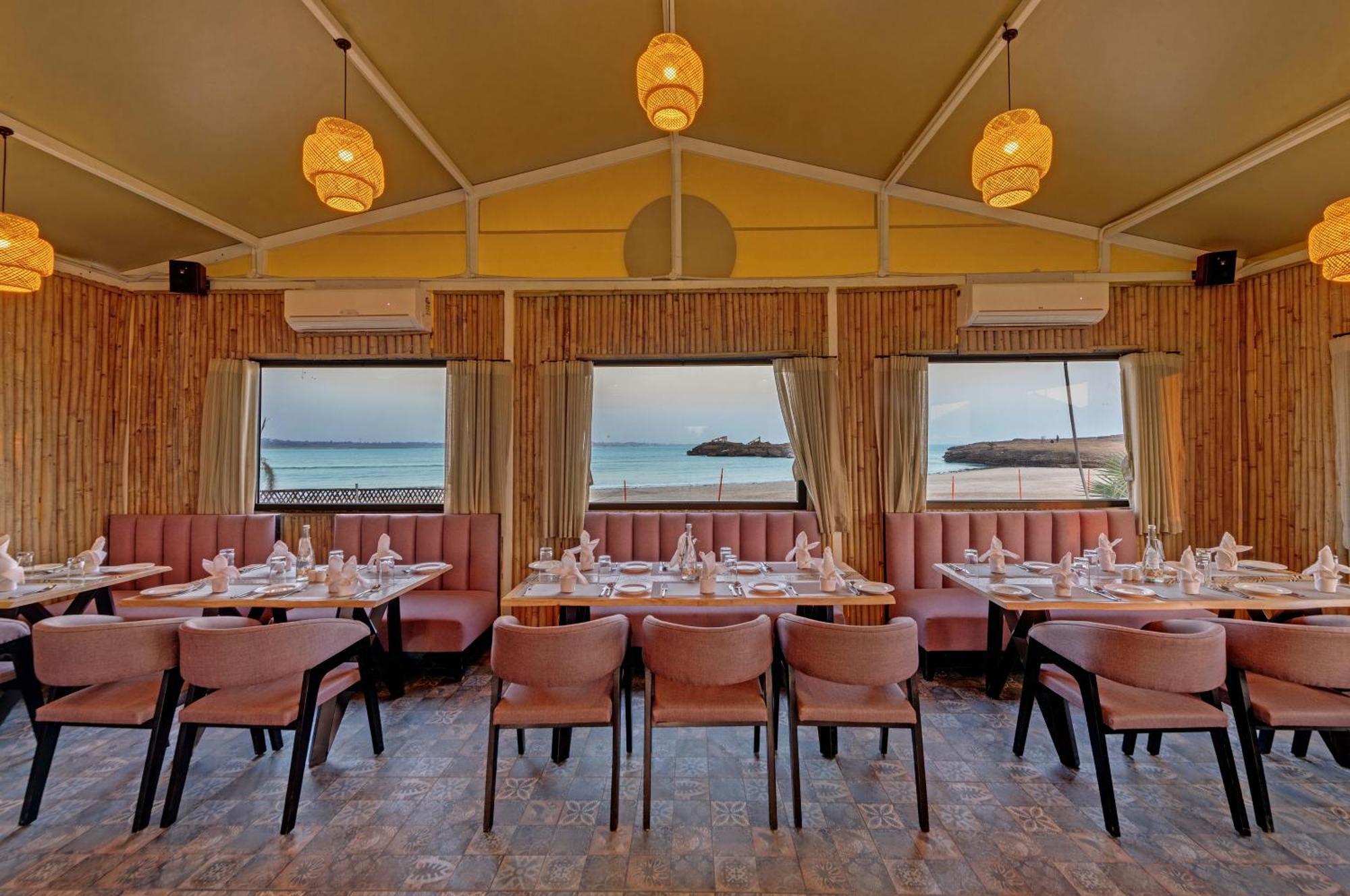 Kamnath Zinc Journey By The Fern, Diu Hotel Exterior photo