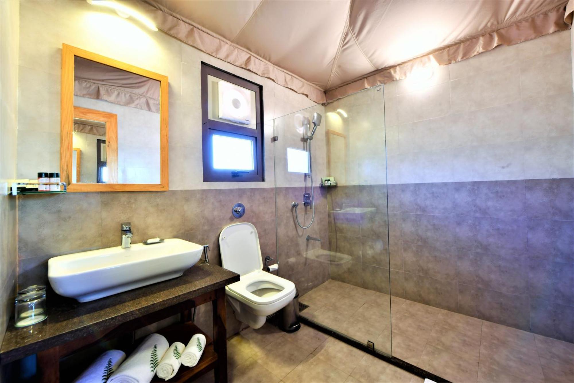 Kamnath Zinc Journey By The Fern, Diu Hotel Exterior photo